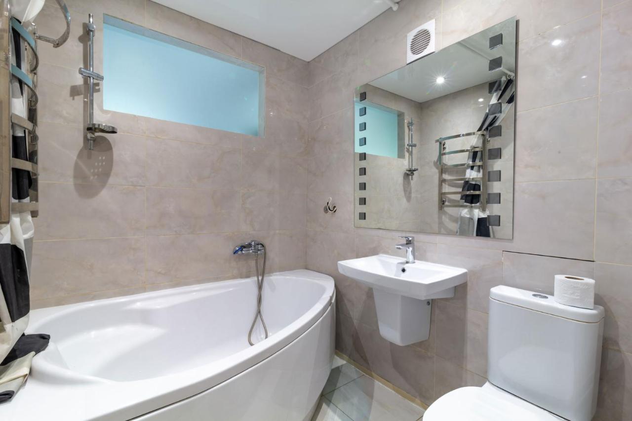 Apartment Center 2-bedroom Dnipro